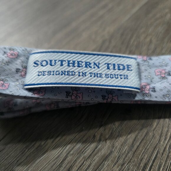Bowtie #14 - Grey Blue Southern Tide Shrimp & Grits - Picture 2 of 2